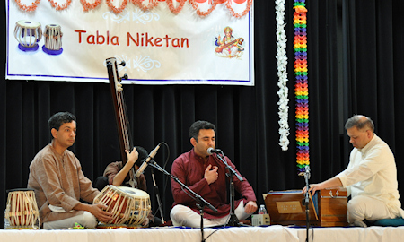 Shri. Nachiketa Sharma presenting vocal recital Shri. Nachiketa Sharma presenting vocal recital