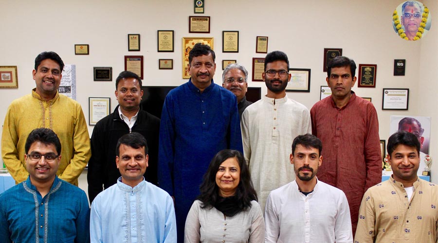 In-loving-memory-of-Madhav-Tare-2019-students-group-3